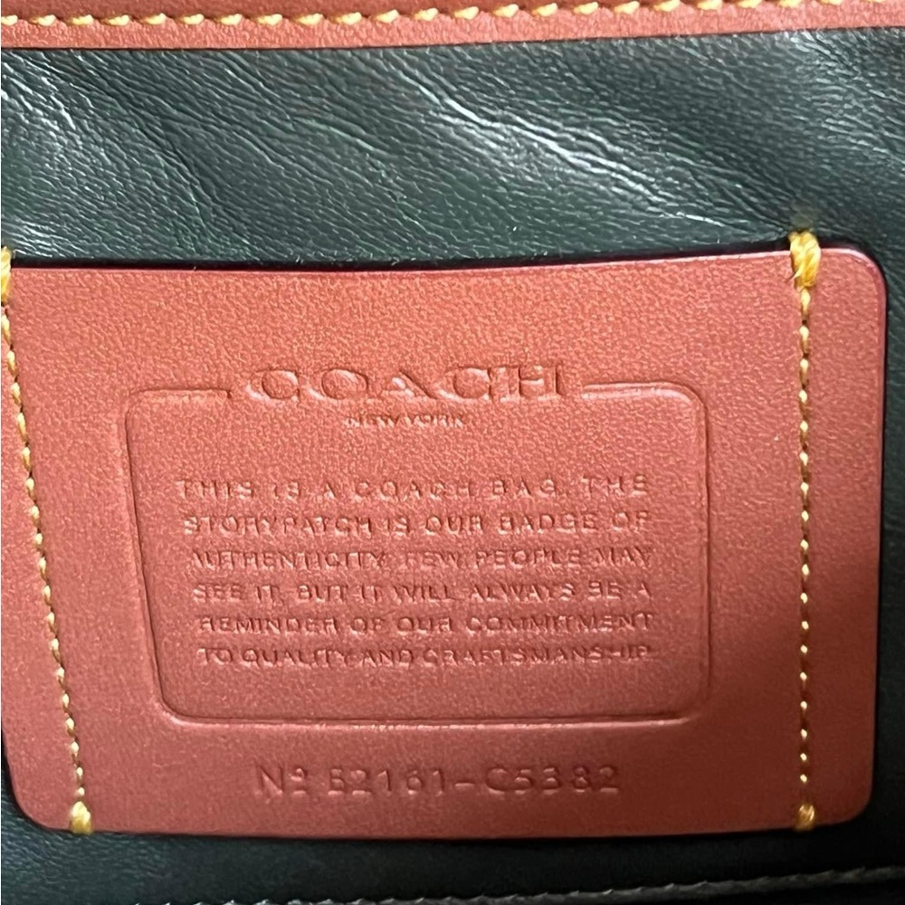 💰SOLD - C5382 - Coach Hitch Crossbody with Varsity Stripe - Picture 10 of 12